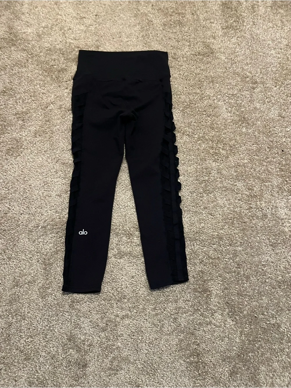 Alo yoga high waist mesh-crisscross cropped legging small